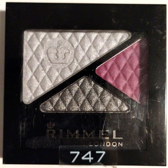 Rimmel Glam'Eyes Trio Eye Shadow - Picture 1 of 6